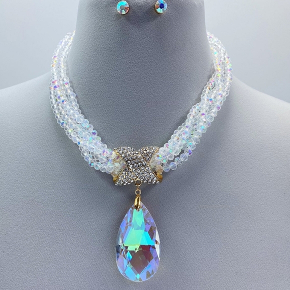 Wholesale Crystal Beaded Necklace with Teardrop Pendant - Picture 3 of 3